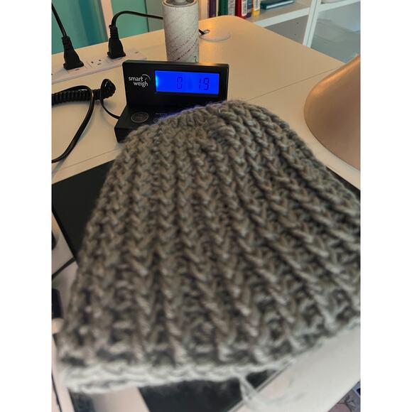 Chunky Knit Open Weave Gray Grey Beanie Knit Hat Outdoors Unisex XS - Picture 8 of 8